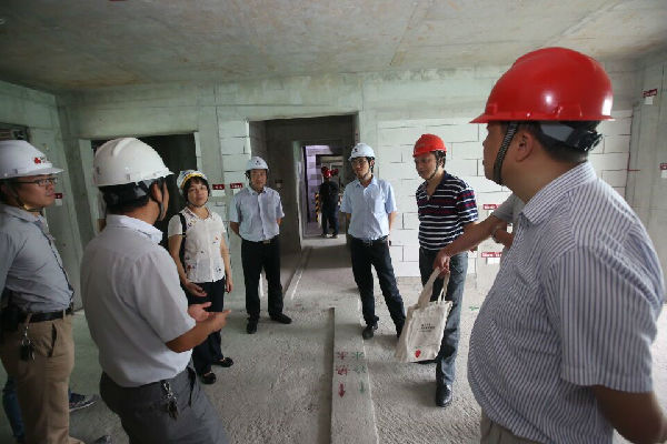 2016年佛山“房屋建筑质量观摩会”在乐动·官方版网站登录入口_乐动(中国)
·香海彼岸(佛山)圆满召开_En5185.png